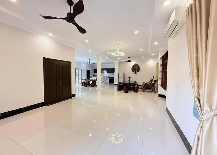 Villa Thida
