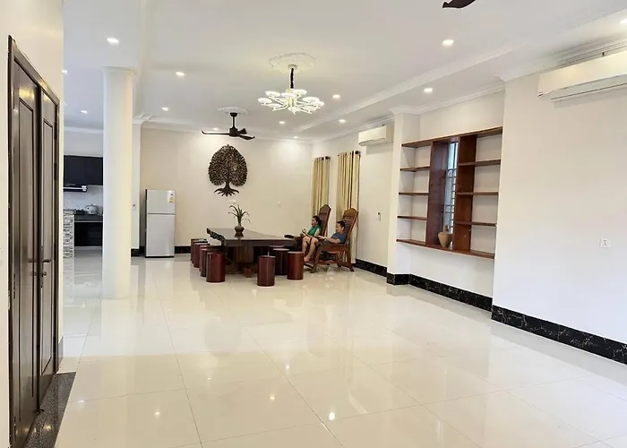 Thida Villa *